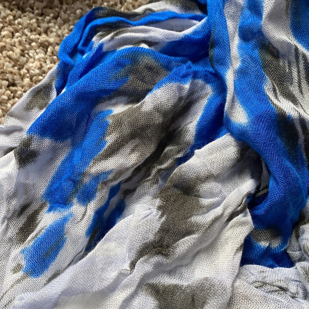 Brokedown IKAT Scarf - Picture 2 of 6